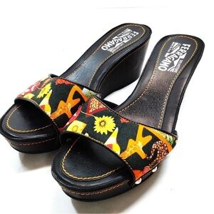 Salvatore Ferragamo Floral‎ Pattern Wedge Sandals BLK Sz 5.5